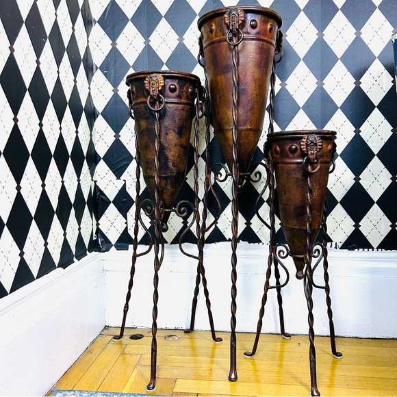 Primitive-Modern Sculptural Floor Vessels Totemic Metal Forms on Forged Stands - Picture 4 of 17